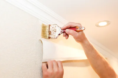 Pose de papier peint aux Hôpitaux-Vieux — revêtements muraux et toiles de verre